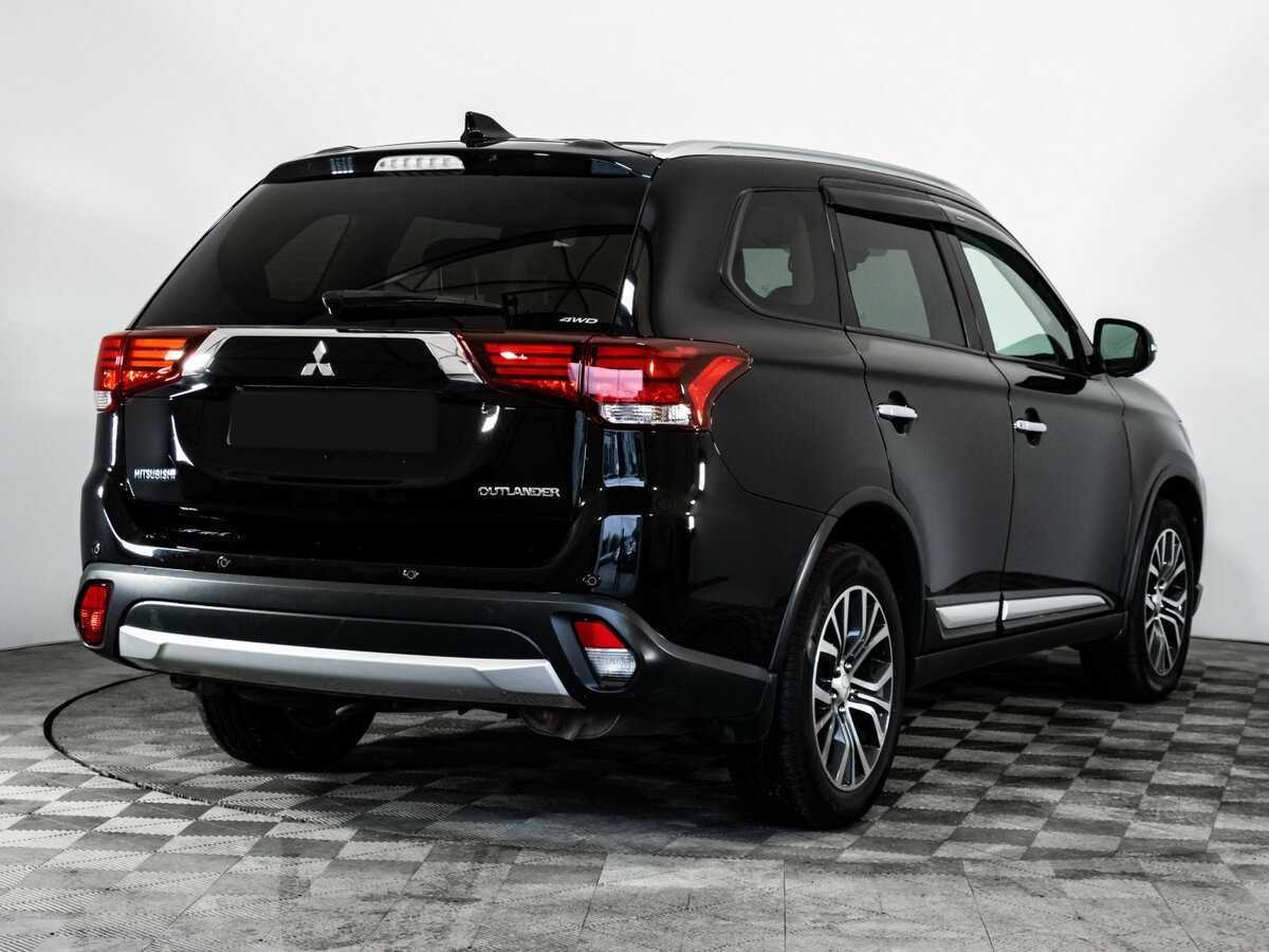 Mitsubishi Outlander, 2018 - 204 456 км. | Фото №4