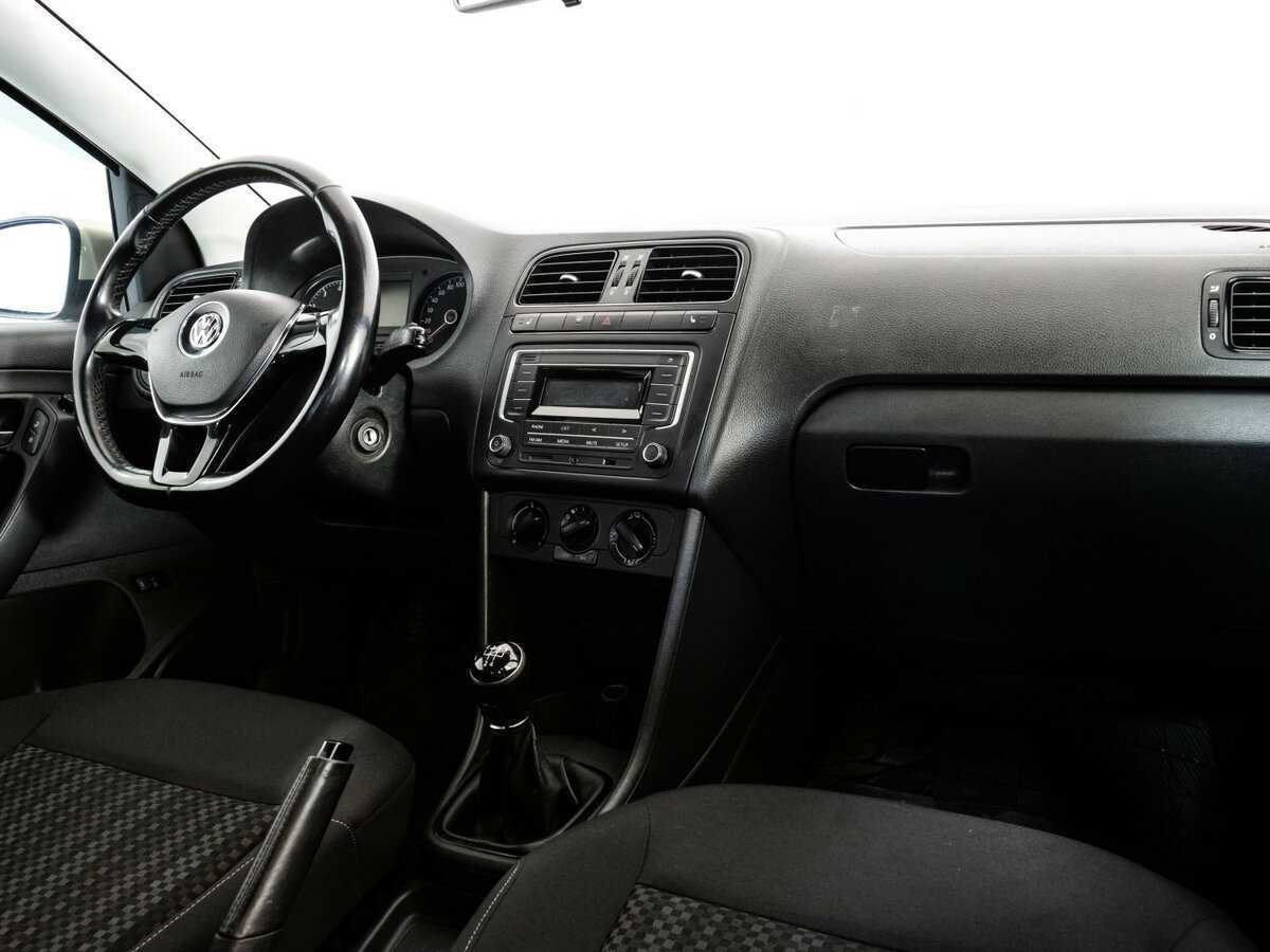 Volkswagen Polo, 2016 Фото №8