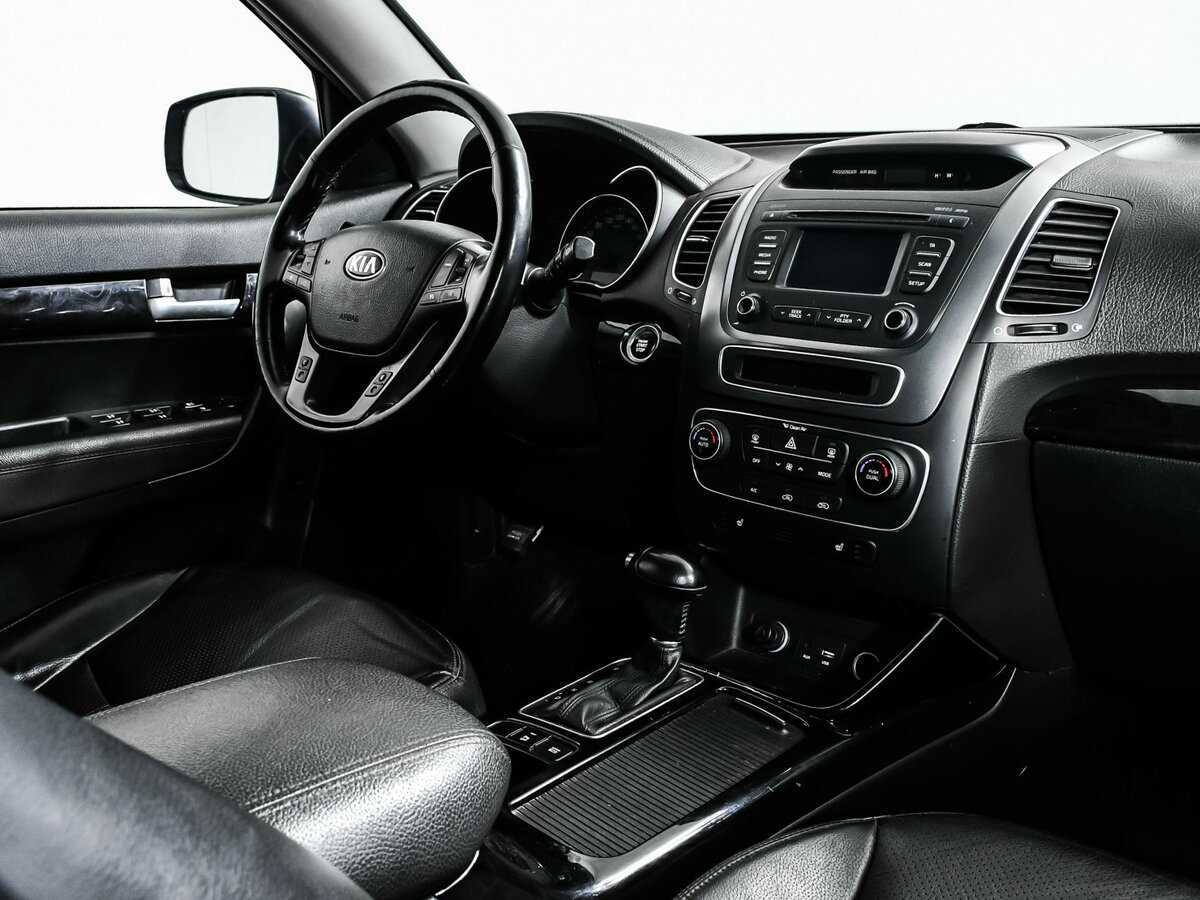 Kia Sorento, 2018 Фото №9