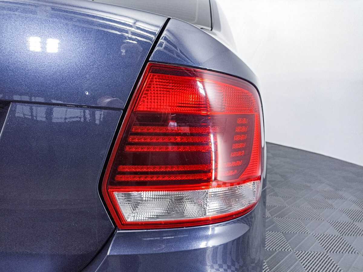 Volkswagen Polo, 2016 Фото №9