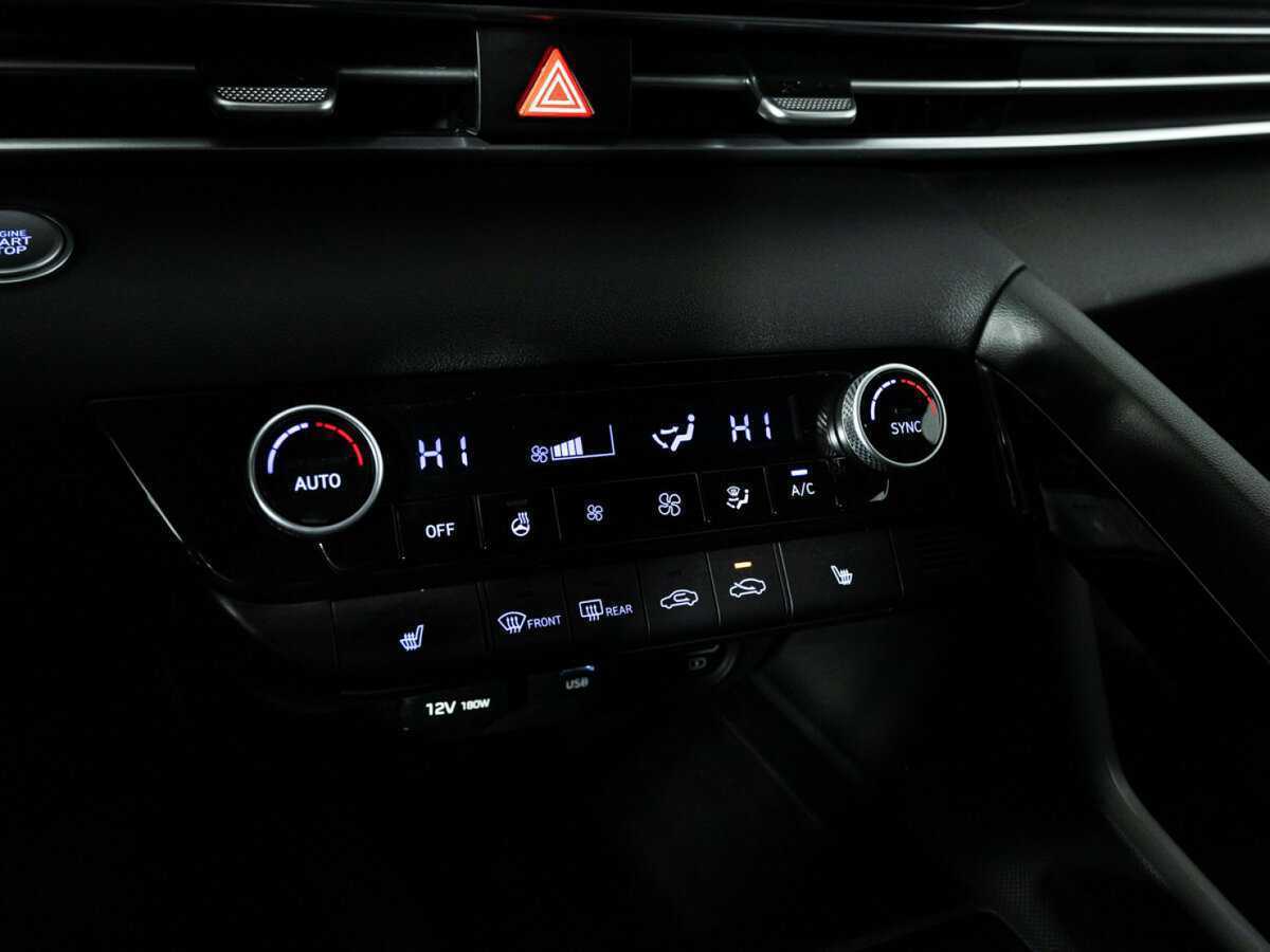 Hyundai Elantra, 2021 Фото №18