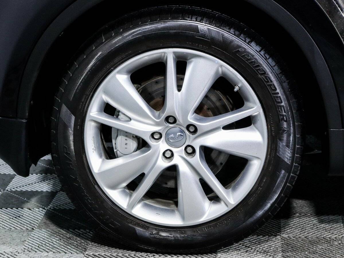 Infiniti FX37, 2013 Фото №10