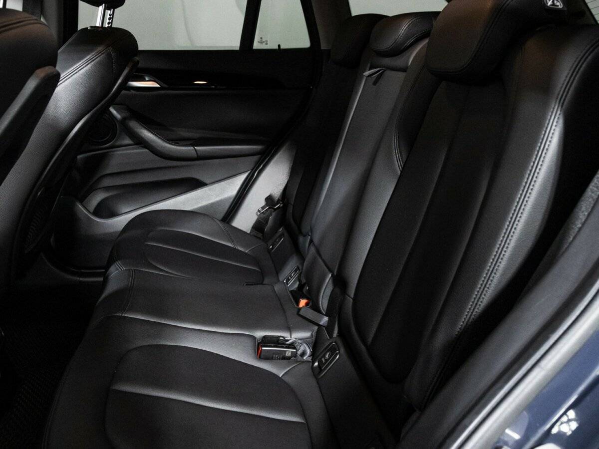 BMW X1 18i sDrive, 2018 Фото №10
