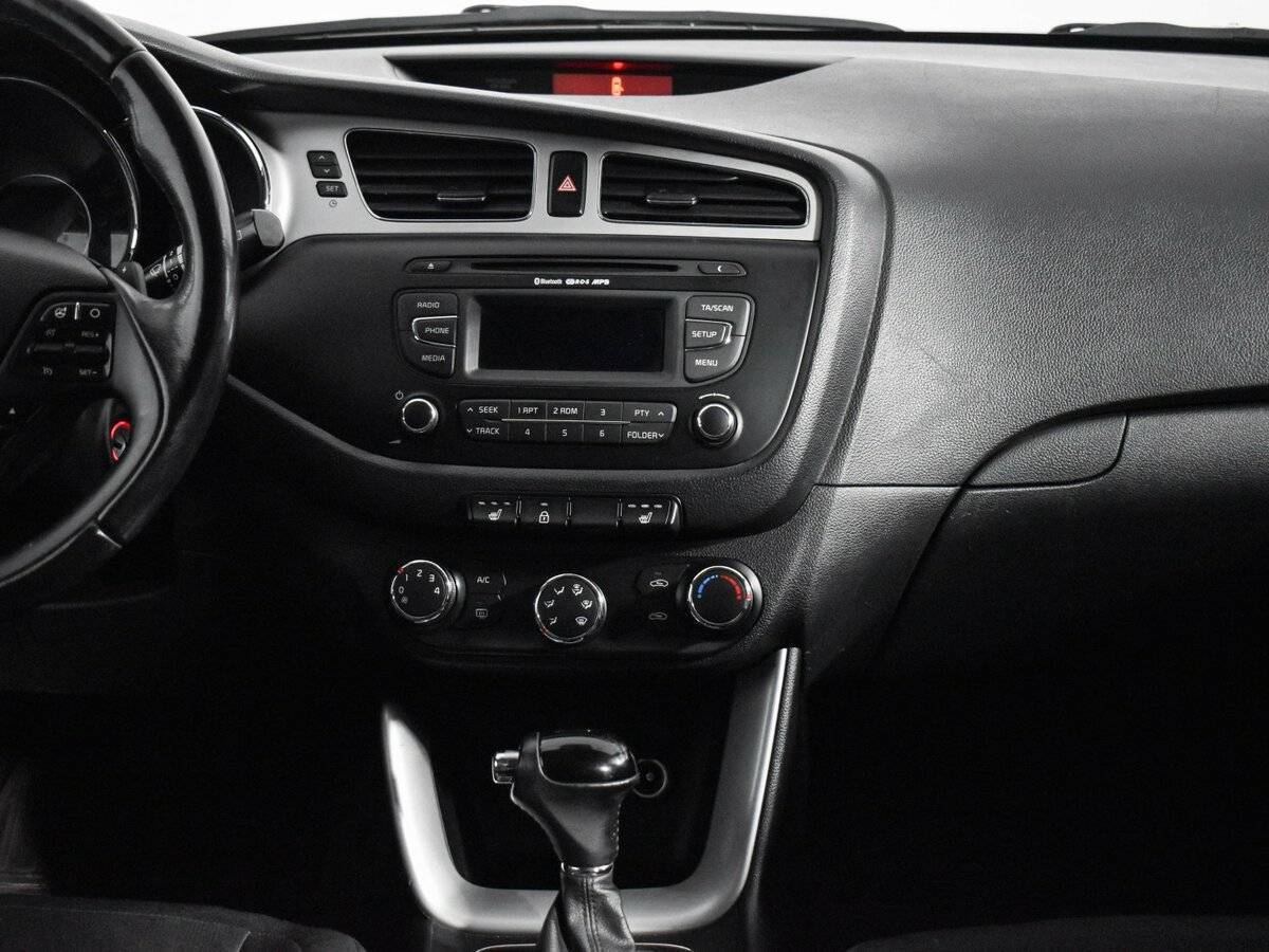 Kia Ceed, 2014 Фото №12