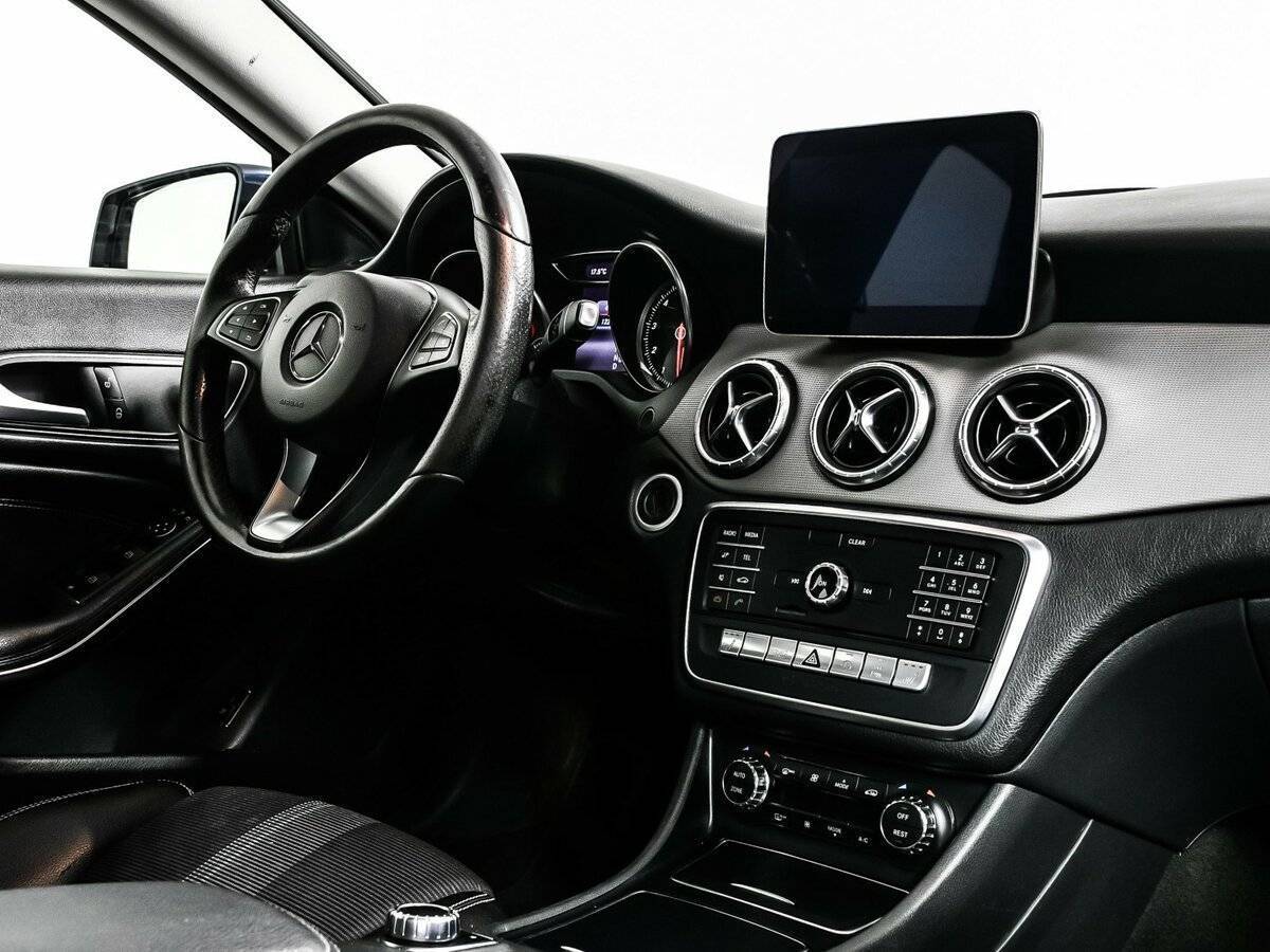 Mercedes-Benz CLA 200, 2018 Фото №9