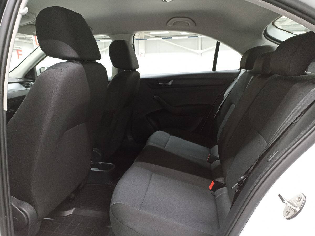 Skoda Rapid, 2019 Фото №12