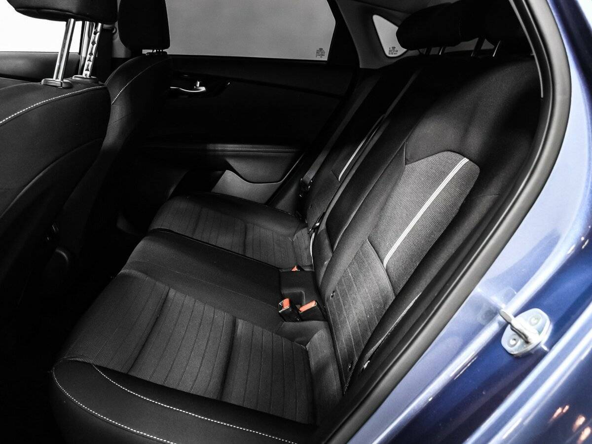 Kia Cerato, 2018 Фото №12