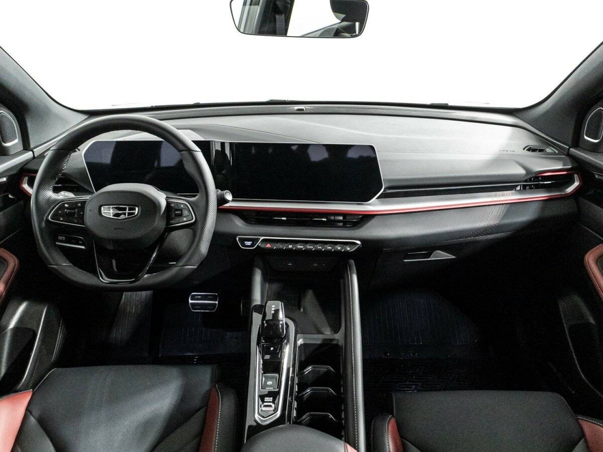 Geely Coolray, 2023 Фото №13