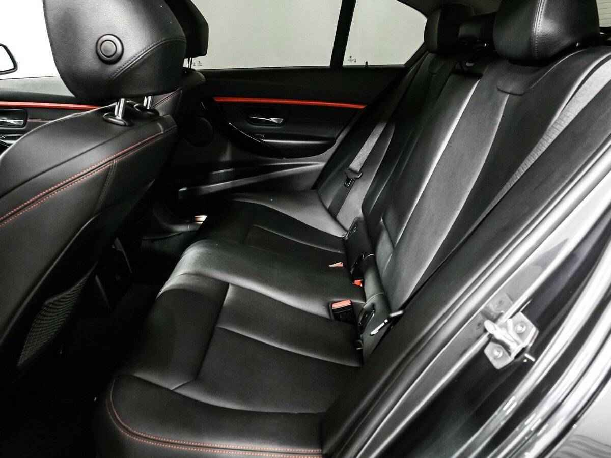 BMW 3 серии 320d xDrive, 2015 Фото №12