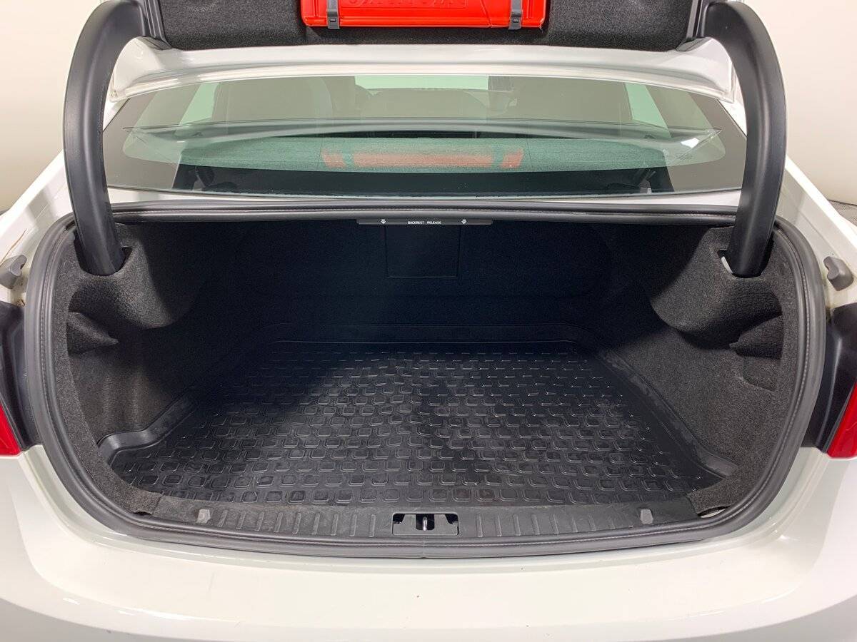 Volvo S60, 2014 Фото №19