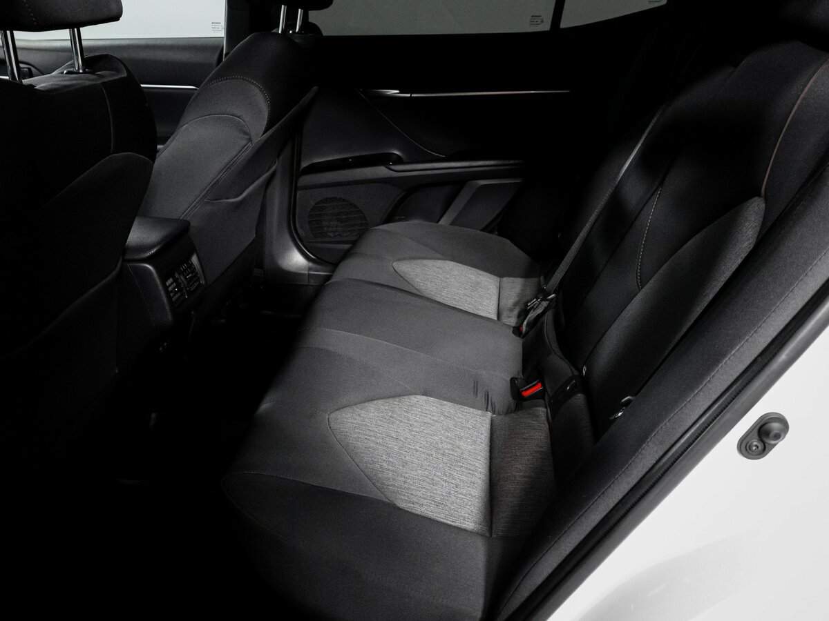 Toyota Camry, 2019 Фото №10