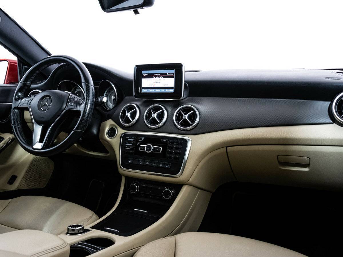 Mercedes-Benz CLA 200, 2013 Фото №7