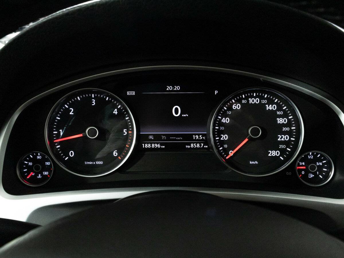 Volkswagen Touareg, 2016 Фото №12