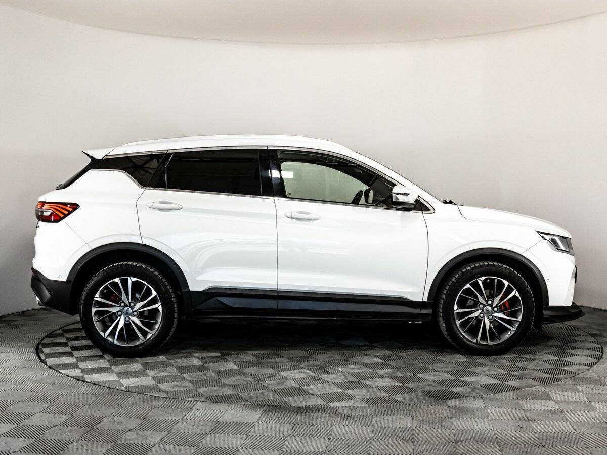 Geely Coolray, 2021 Фото №4