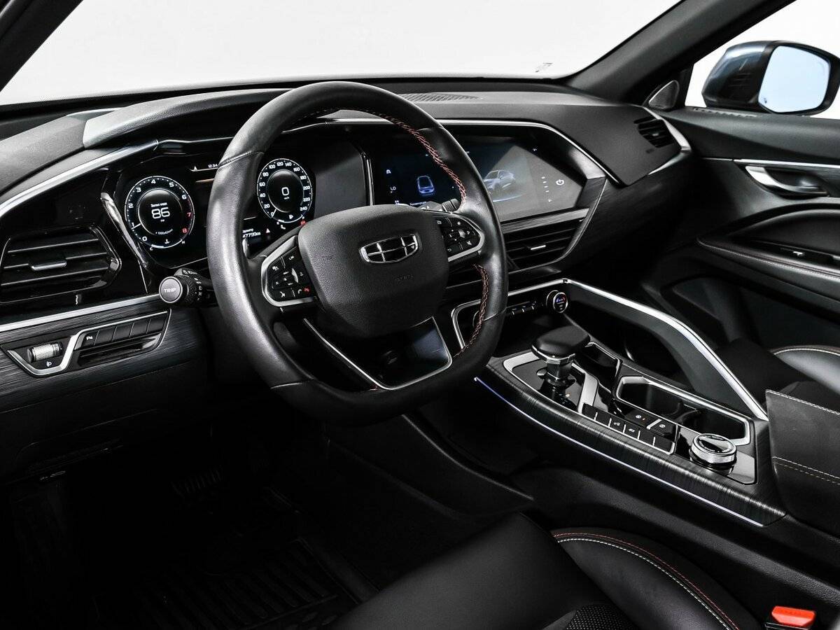 Geely Tugella, 2023 Фото №12