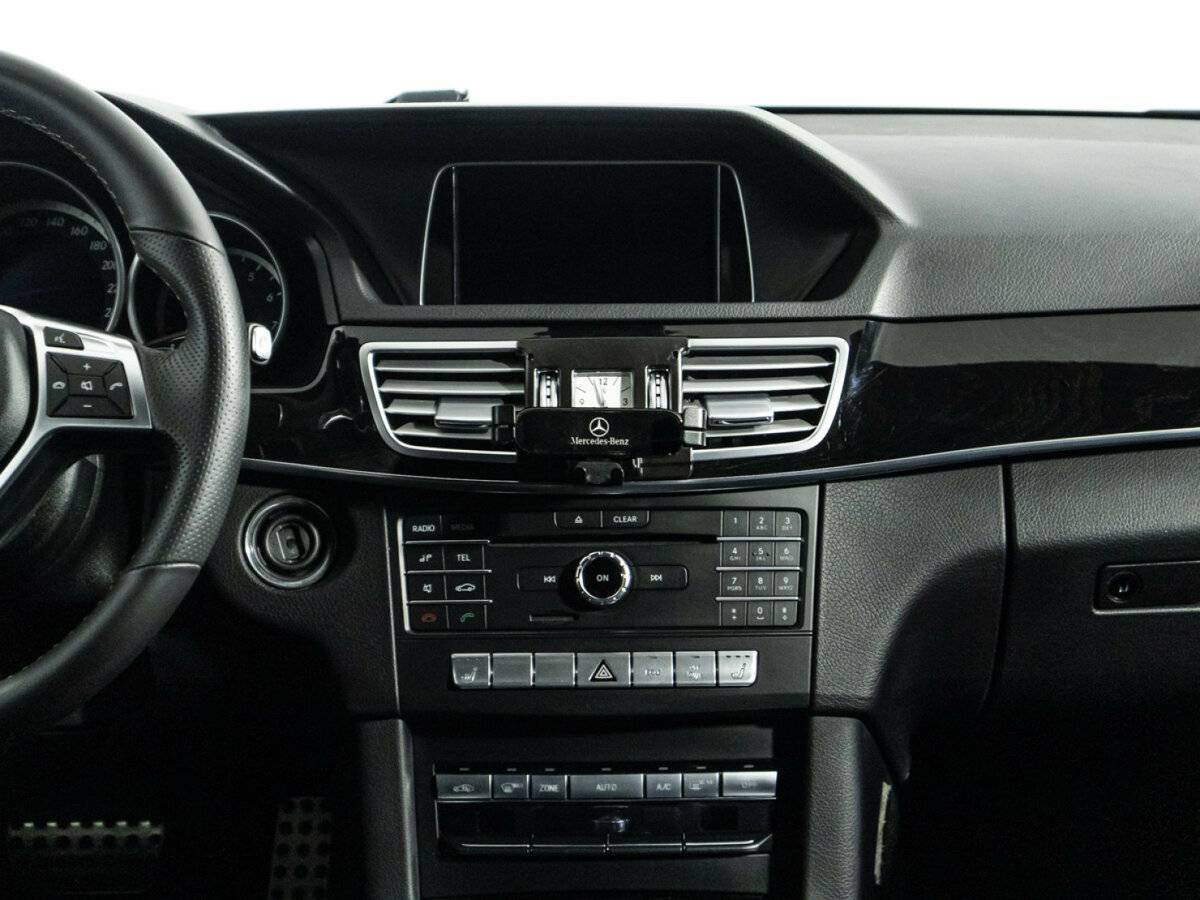 Mercedes-Benz E-Класс 200, 2015 Фото №14