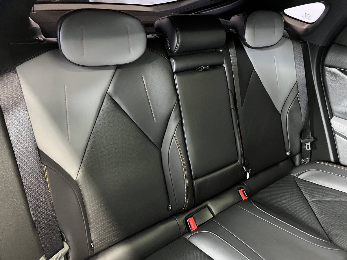 Changan UNI-V, 2023 Фото №12