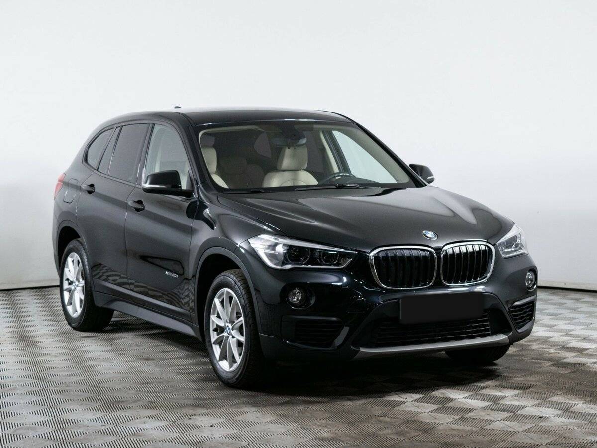 BMW X1 20i xDrive, 2017 - 53 755 км. | Фото №3