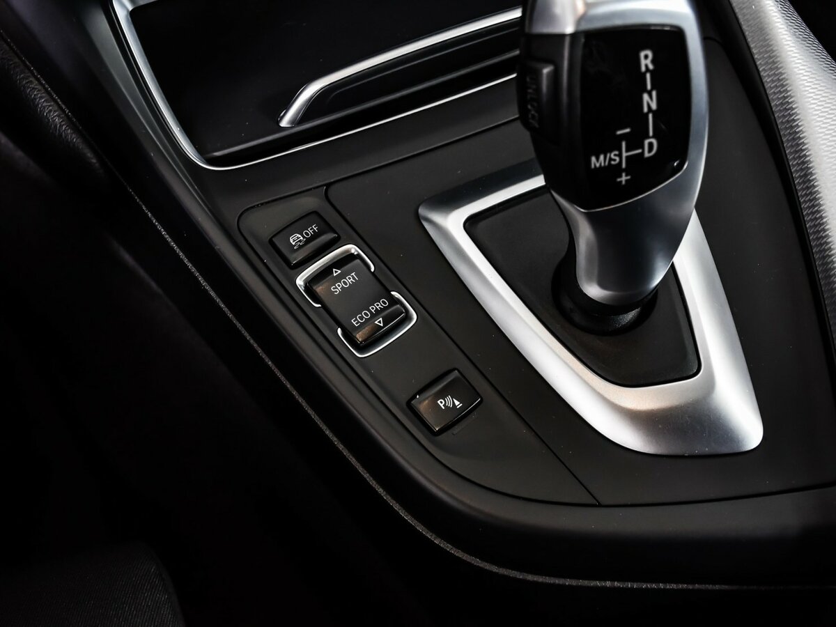 BMW 1 серии 118i II (F20/F21) Рестайлинг 2, 2019 Фото №14