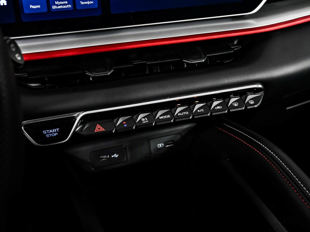 Geely Coolray I Рестайлинг, 2023 Фото №16