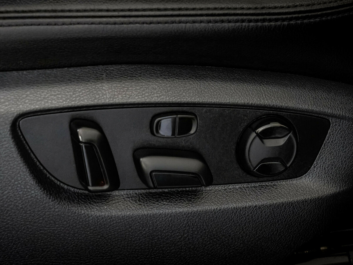 Volkswagen Touareg II, 2012 Фото №22