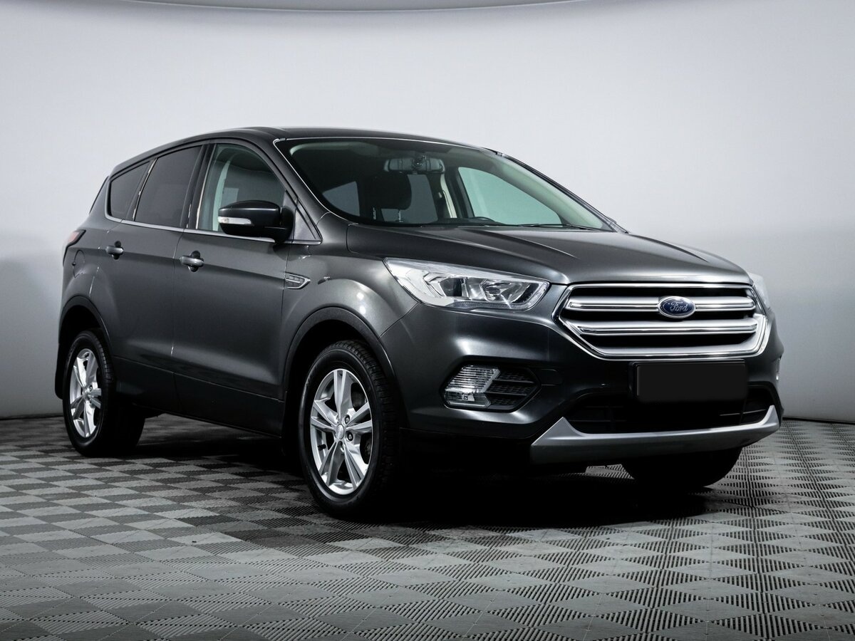 Ford Kuga II Рестайлинг, 2019 Фото №3
