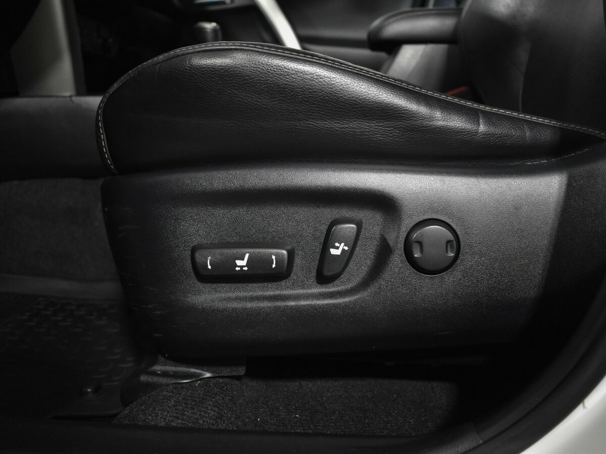 Toyota RAV4 IV (XA40), 2015 Фото №9