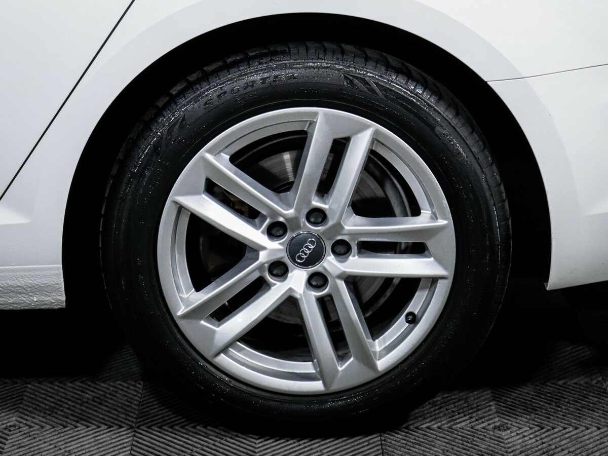 Audi A4 V (B9), 2019 Фото №15