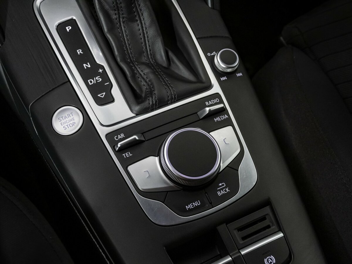 Audi A3 III (8V) Рестайлинг, 2018 Фото №15