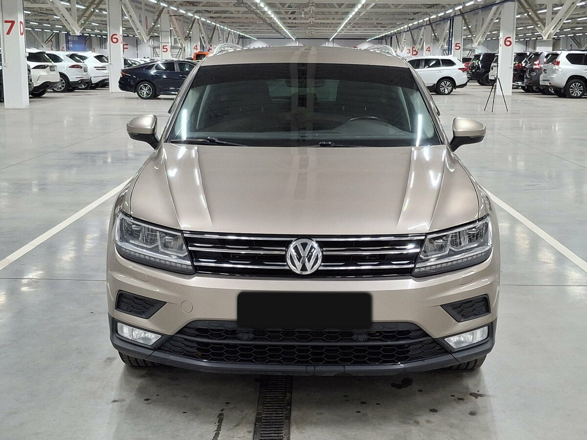 Volkswagen Tiguan II, 2017 - 92 511 км. | Фото №2