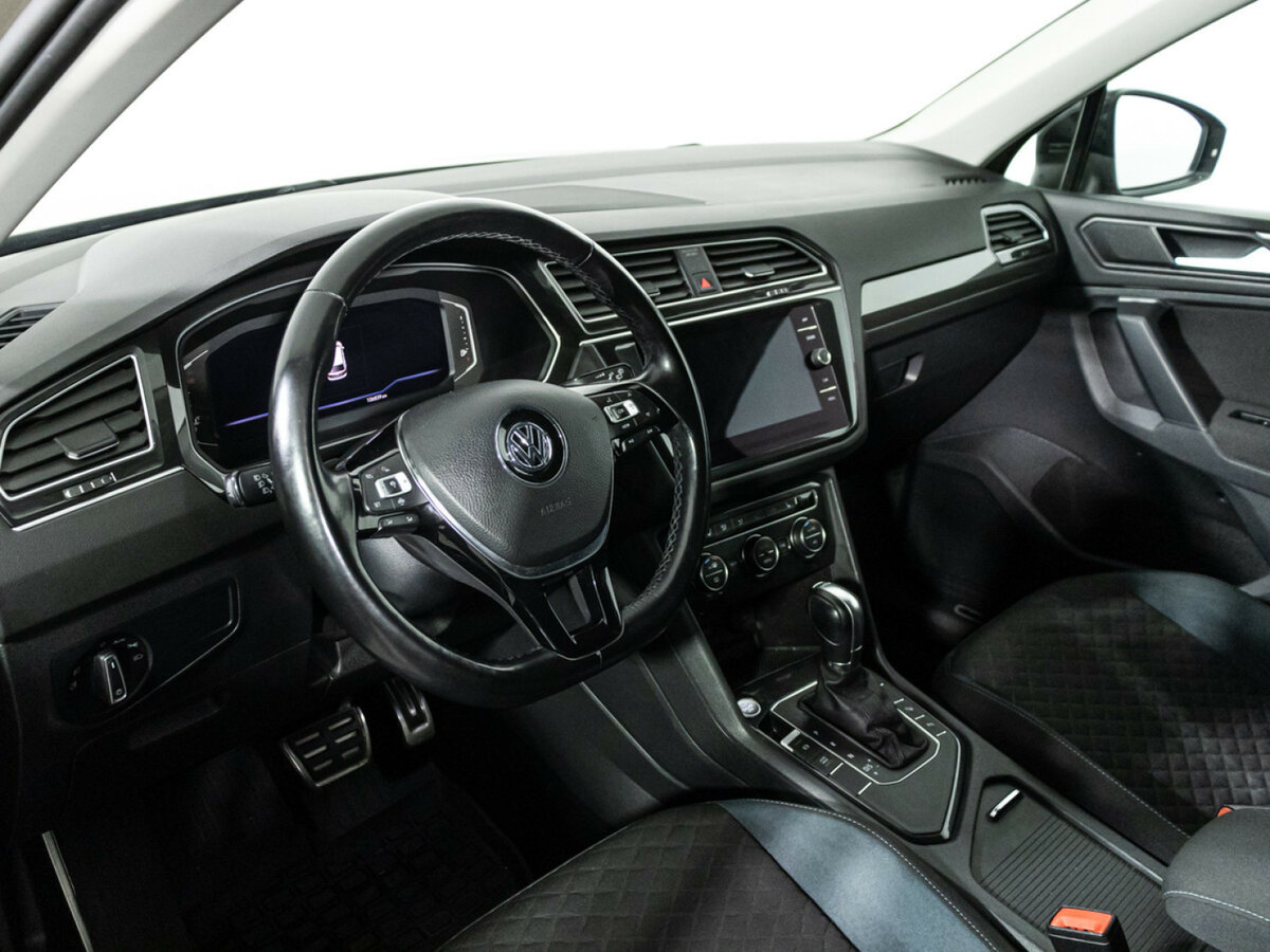 Volkswagen Tiguan II, 2019 Фото №11