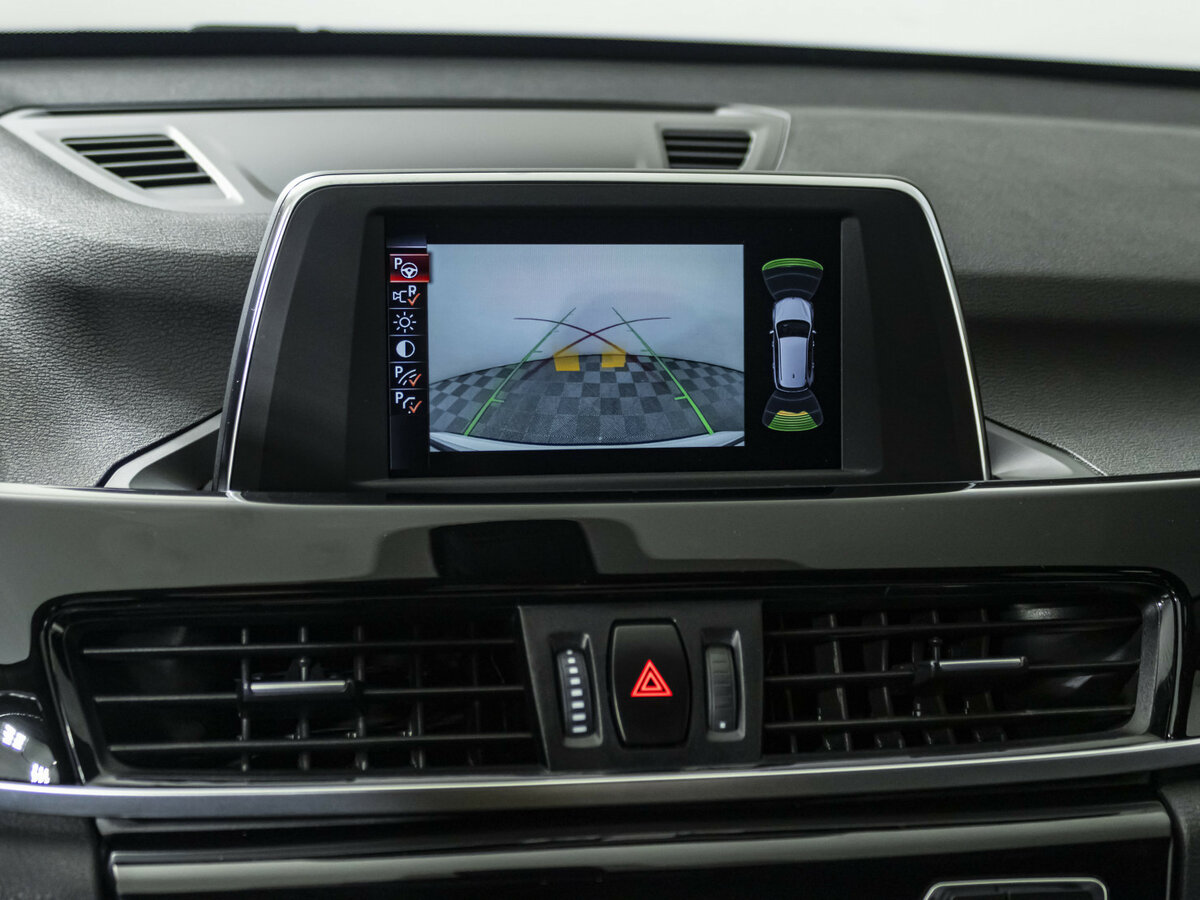 BMW X1 20i xDrive II (F48), 2016 Фото №15