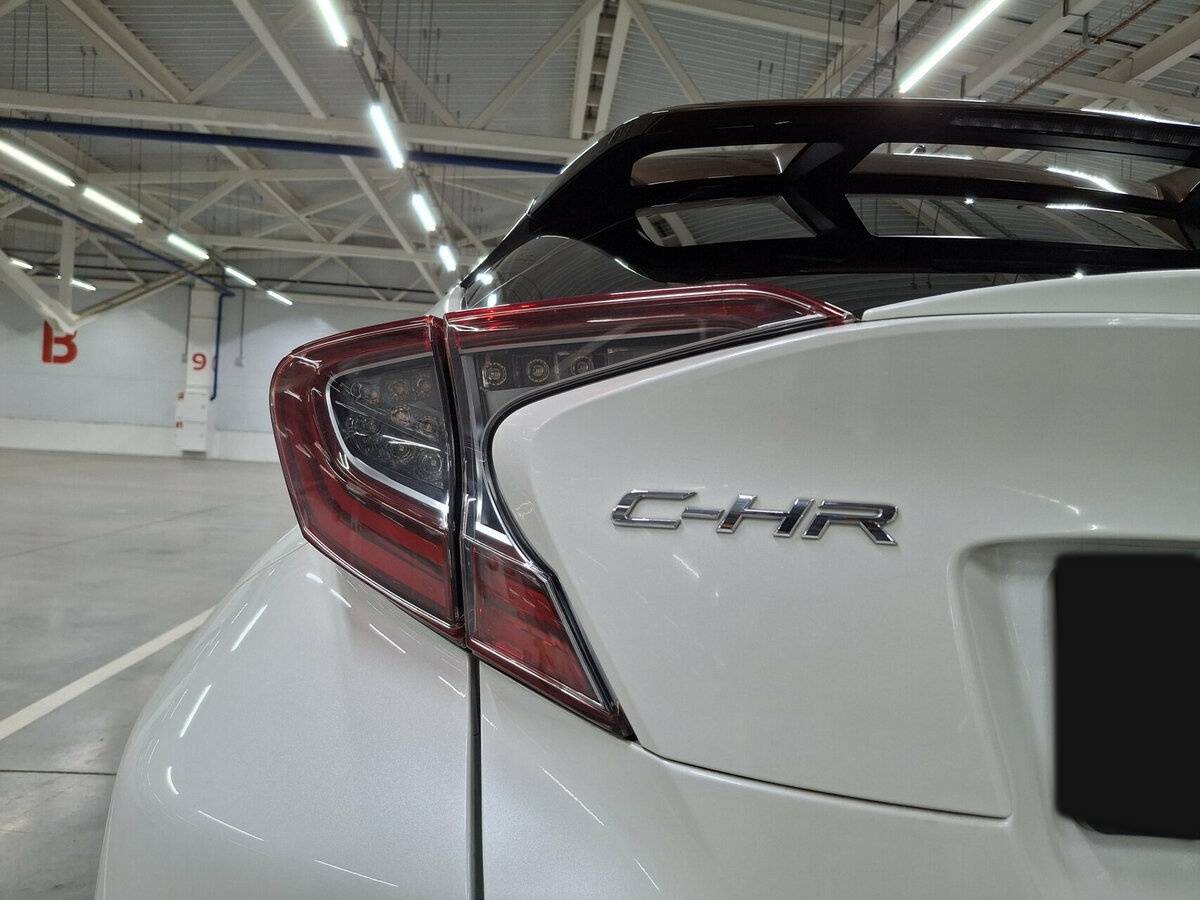 Toyota C-HR I Рестайлинг, 2019 Фото №9