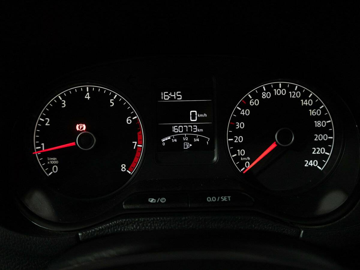 Volkswagen Polo V Рестайлинг, 2016 Фото №12