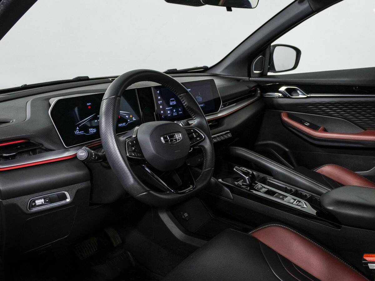 Geely Coolray I Рестайлинг, 2023 - 17 500 км. | Фото №8