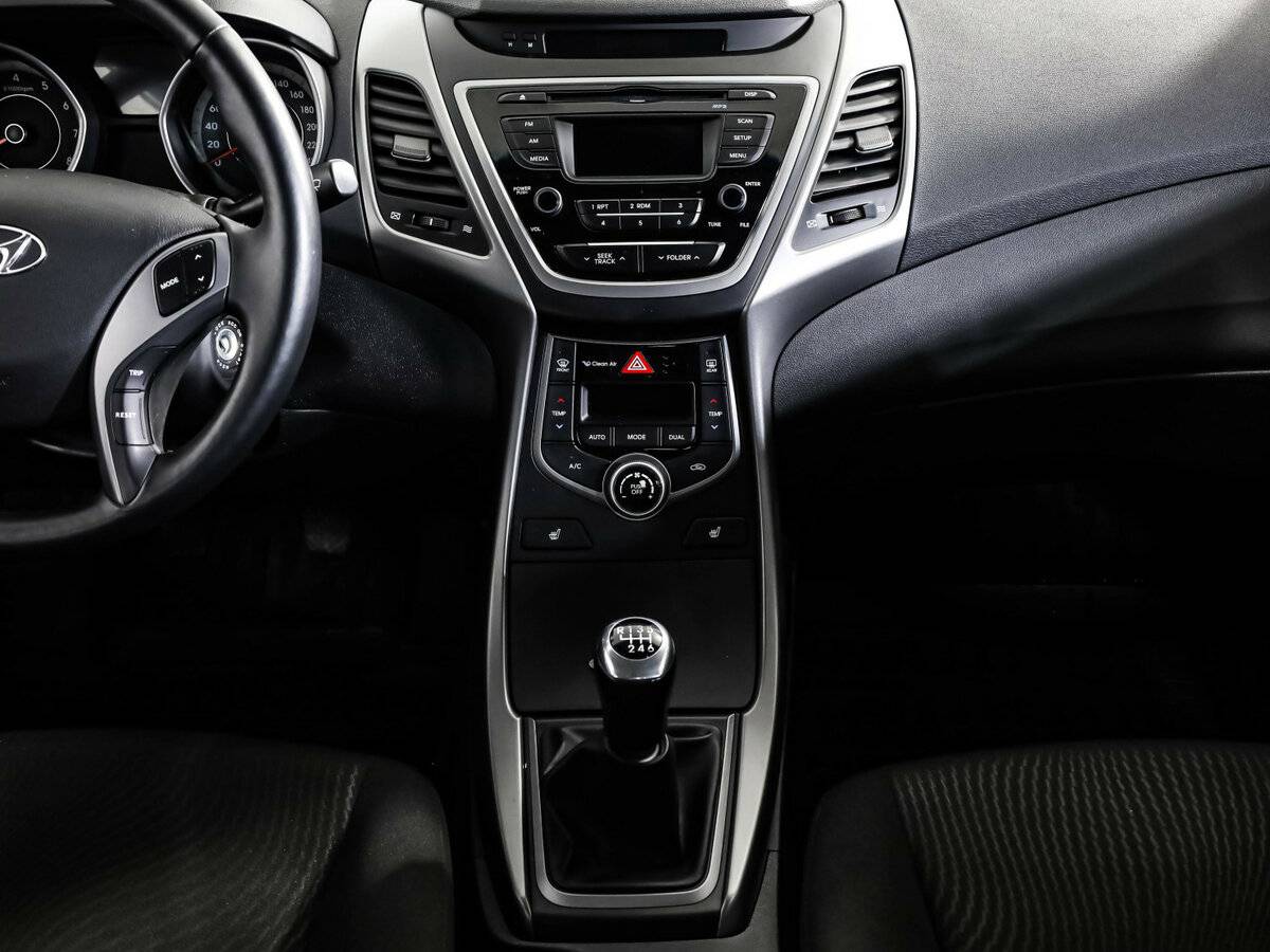 Hyundai Elantra V (MD) Рестайлинг, 2015 Фото №10