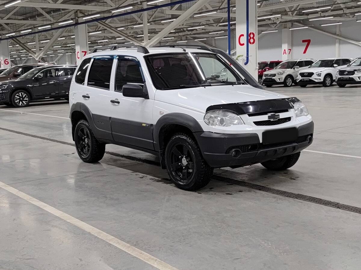 Chevrolet Niva I Рестайлинг, 2017 - 117 102 км. | Фото №3