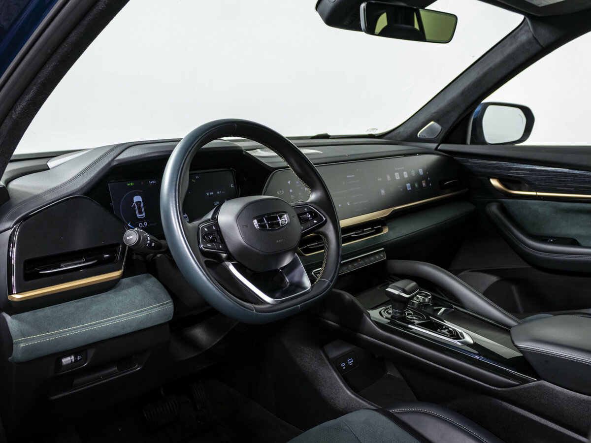 Geely Monjaro I, 2023 Фото №8