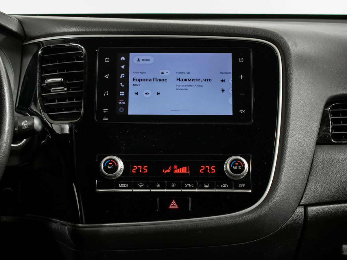 Mitsubishi Outlander III Рестайлинг 3, 2021 Фото №14