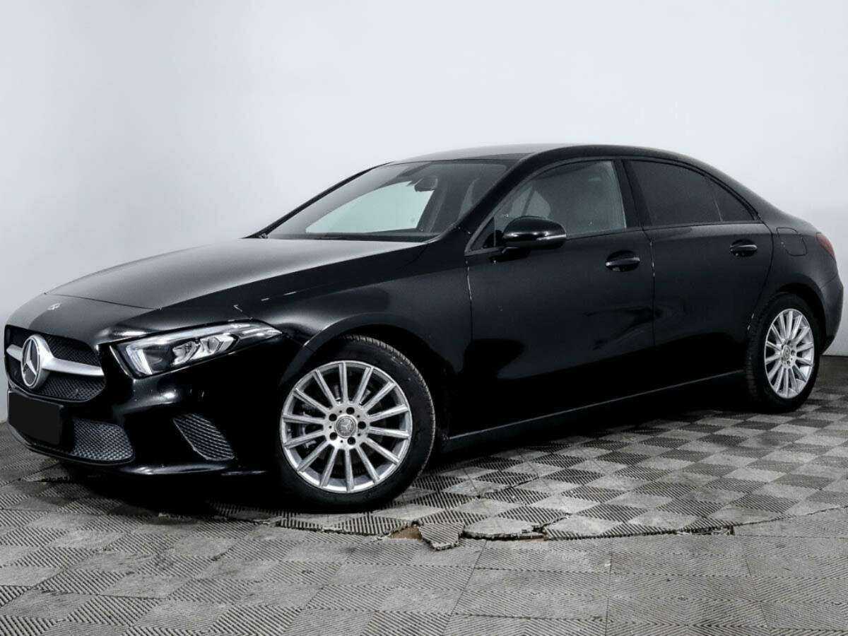 Mercedes-Benz A-Класс 200, 2019 - 100 000 км. | Фото №1
