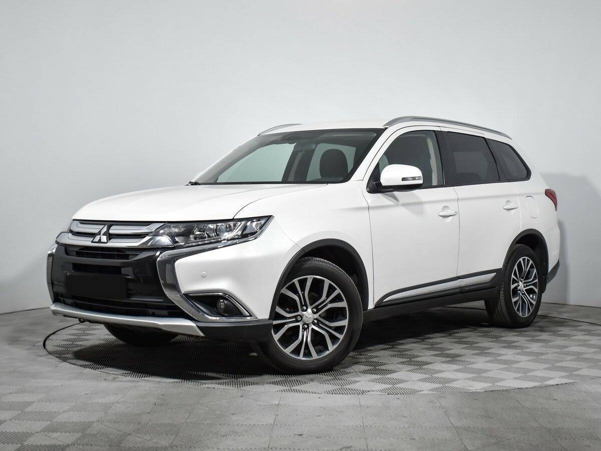 Mitsubishi Outlander, 2018 - 69 473 км. | Фото №1